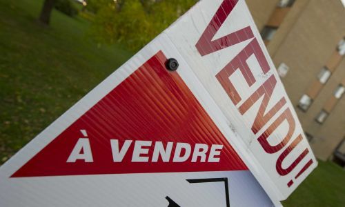 À Laval, le prix médian des maisons unifamiliales (283 500 $) comme celui des condominiums (206 000 $) a crû de 3 % en janvier.