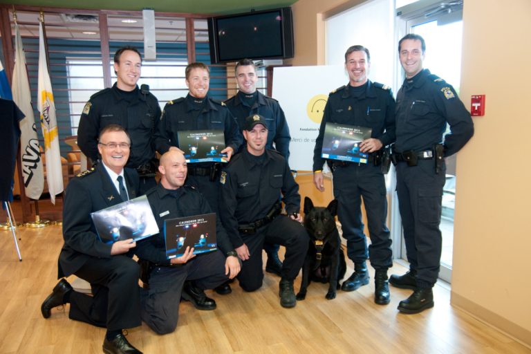 Le calendrier 2013 de l’équipe des maîtres-chiens de la police de Laval a été lancé ce matin, au Quartier général du boulevard Chomedey.
