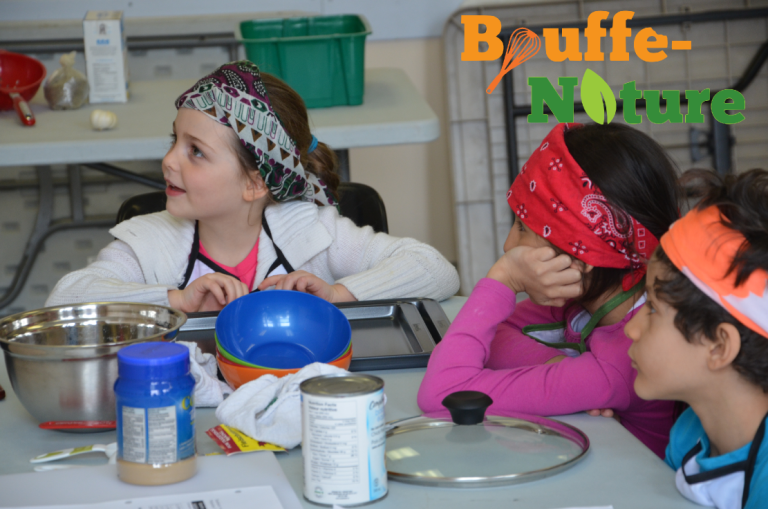 Les participants au camp de jour Bouffe-Nature concocteront leurs dîners et collations durant la semaine de relâche scolaire.