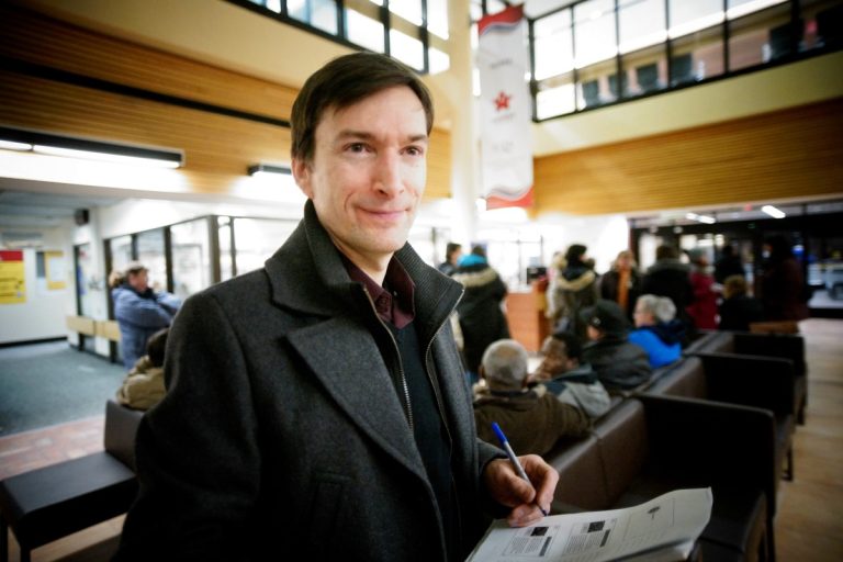 Marc Longchamps, coordonnateur de la Corporation de développement communautaire (CDC) de Laval.