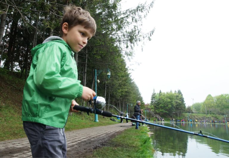 Après celle organisée au Centre de la nature en mai, une initiation à la pêche destinée aux enfants se tiendra au parc de la berge des Écores, pour les jeunes demeurant dans le secteur.