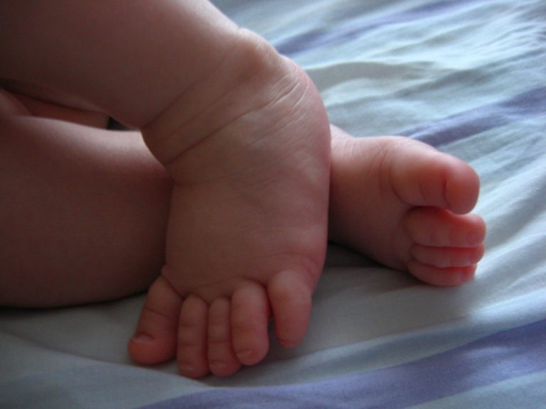 Mieux-Naître à Laval tente par tous les moyens de survivre afin de soutenir les parents lavallois se préparant à la venue d'un bébé.