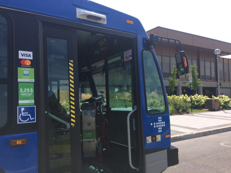 Avec notamment le paiement automatisé, les autobus de la Société de transport de Laval utilisent déjà des technologies nouvelles en mobilité intelligente.