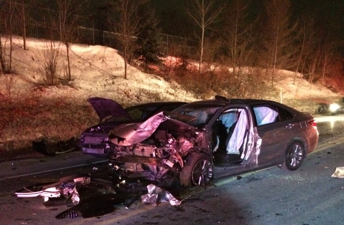 Accident Mortel De La 335 Un Vehicule A Devie De Sa Voie Courrier Laval