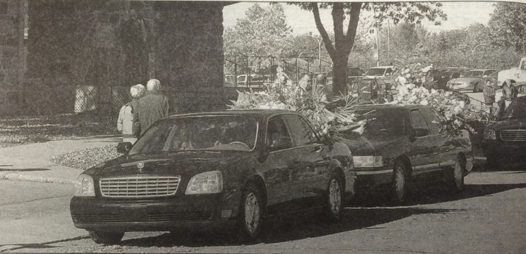 Un dernier hommage avait été rendu aux frères Hamel et Sylvie Beaudet à l'église Saint-Sylvain, alors que les familles de Véronique Binette et Mathieu Goyette s'étaient recueillies au Complexe Alfred Dallaire Memoria.