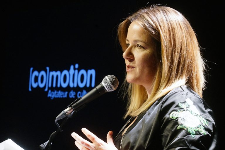 Julie Perron, directrice générale de de [co]motion, a annoncé ces nouveautés lors de la réouverture officielle d'une salle André-Mathieu entièrement revampée.