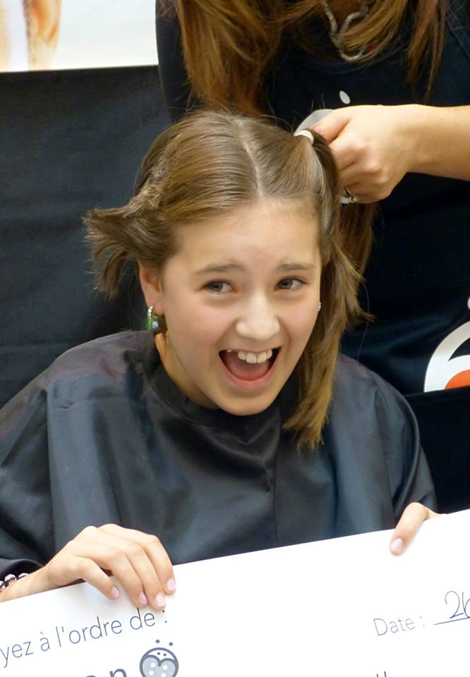 Jade Lachapelle, 11 ans, est fière d'avoir relevé le Défi tête rasées, en l'honneur des enfants malades, mais également de son oncle et son grand-père.