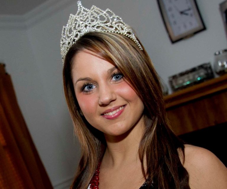 Magalie Touchette a reçu le titre de Miss Teen Canada, le 29 janvier dernier. En 2011, l'adolescente représentera le pays dans différents concours mondiaux. (Photo: Alarie Photos)