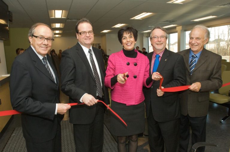 Michelle Courchesne était fière d'assister à l'inauguration du Centre intégré de services de première ligne de l’ouest de Laval. (Photo: Alarie Photos)