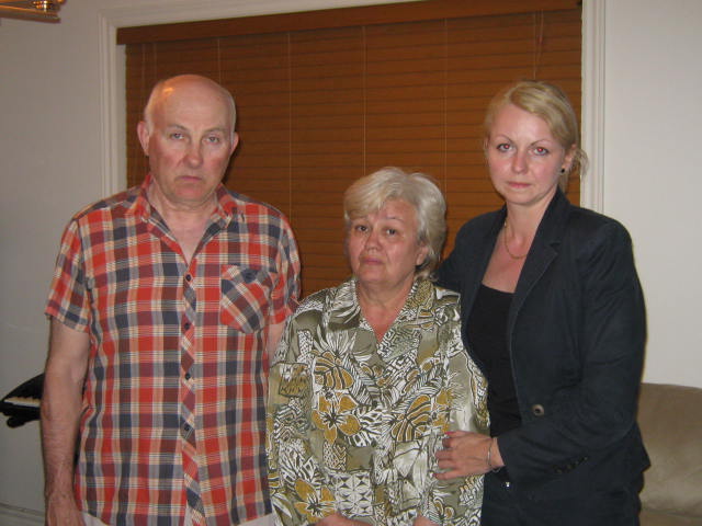 Leonid et Natalia Stratan aux côtés de leur fille Irina.