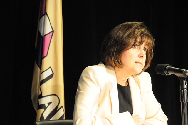 La vérificatrice générale de la Ville de Laval, Michèle Galipeau, a déposé son 5e et dernier rapport annuel, le 10 août. Dès lundi prochain, elle occupera le poste de vérificatrice générale à la Ville de Montréal.