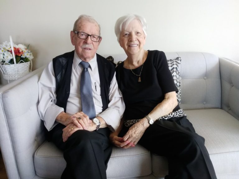 Alymas Trottier et Georgette Larrivée, mariés depuis 70 ans, habitent dans une résidence à Laval-Ouest.