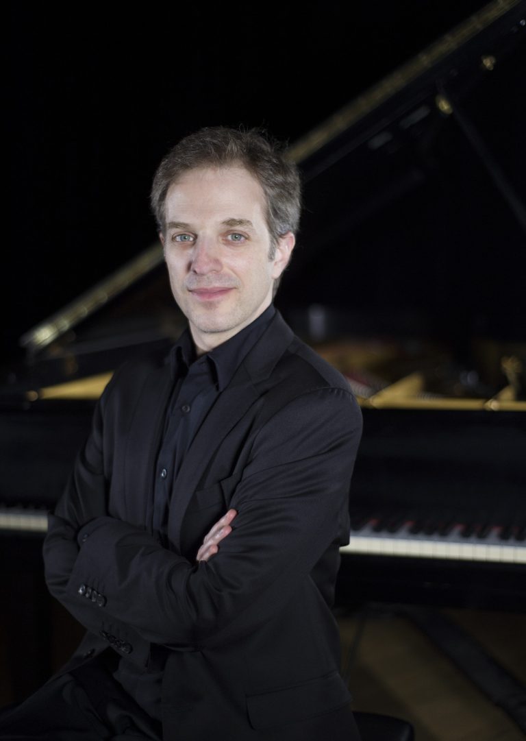 Le pianiste Stéphane Aubin est à l'origine du projet.