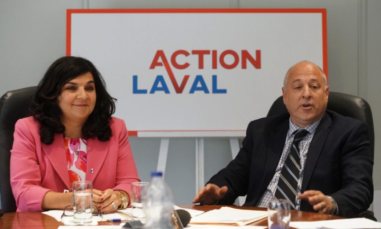 Aglaia Revelakis et Achille T. Cifelli ont fait le point sur l'avenir du parti en point de presse.