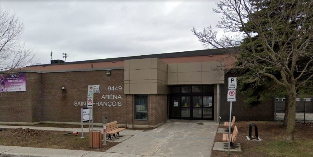 Changement de nom de l’aréna SaintFrançois analyse suspendue