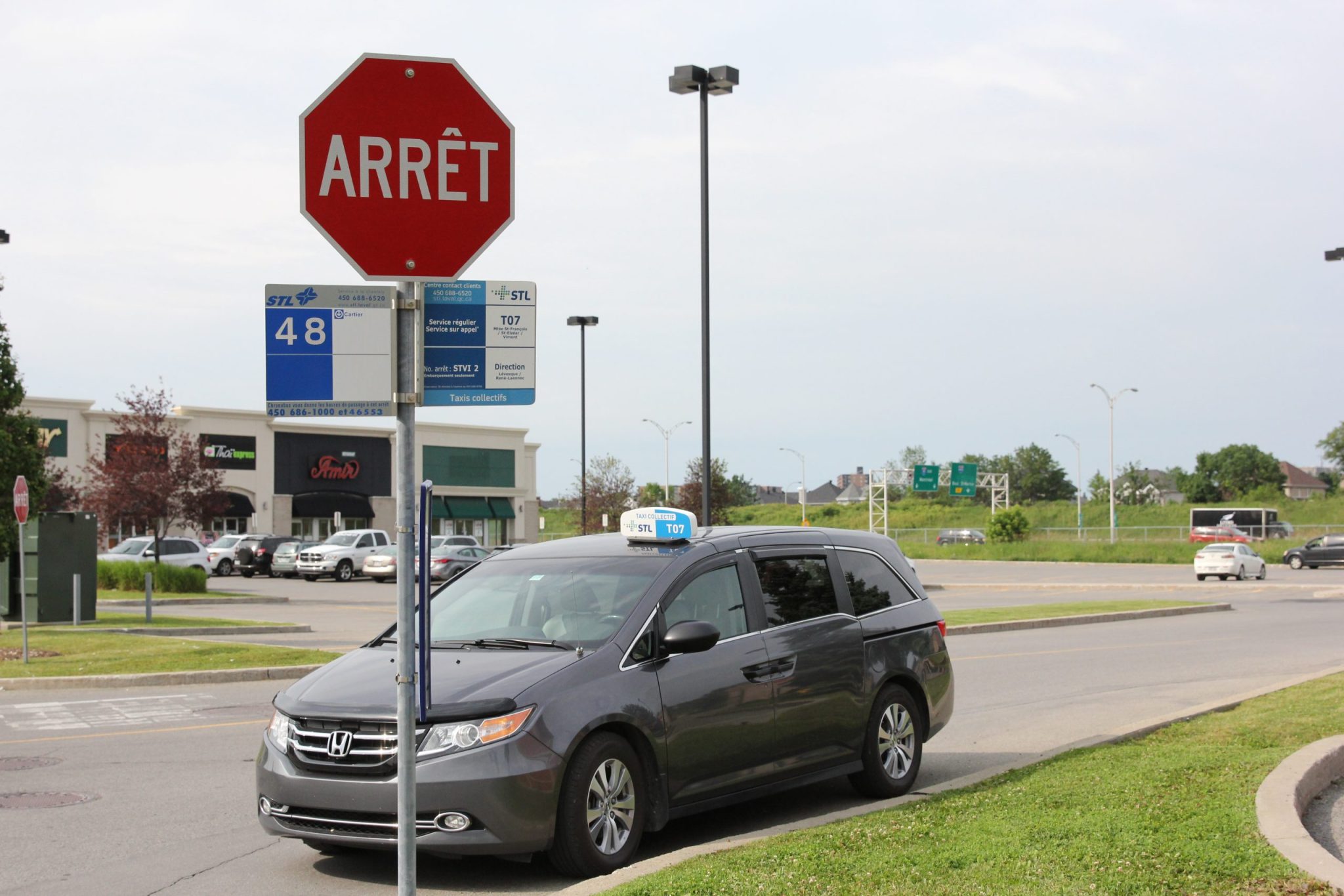 Un taxi collectif relie Vimont à ValdesBrises Courrier Laval