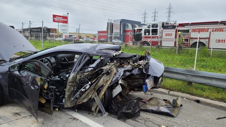 Un accident de la route survenu à Laval en 2022.