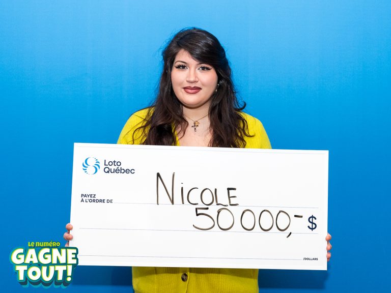 Nicole Moutsos a remporté 50 000$ avec un billet à gratter.