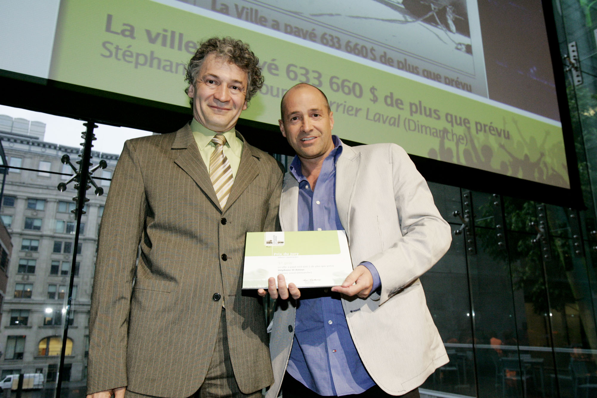 Prix du jury pour le meilleur reportage, Affaires municipales, au gala des Grands prix des Hebdos 2008. 