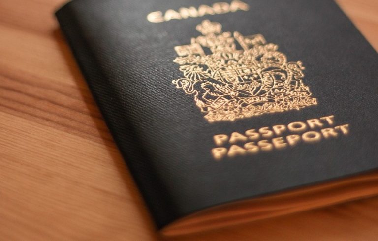 passeport canadien