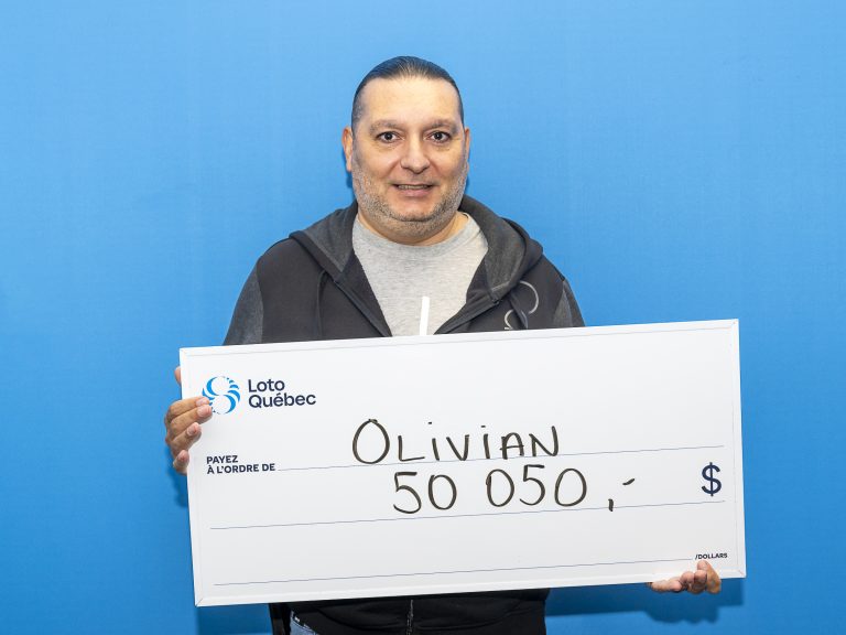 Avec son gain de loterie Banco, Olivian Dumitrescu, de Laval, compte voyager dans le Sud.