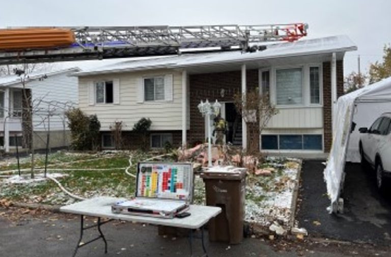 Un chaudron d’aliments laissé sans surveillance est à l’origine d’un feu ayant lourdement endommagé une maison de la rue de Léry, à Saint-François, et ce, bien que les pompiers de Laval eurent contrôlé l’incident en moins d’une demi-heure.