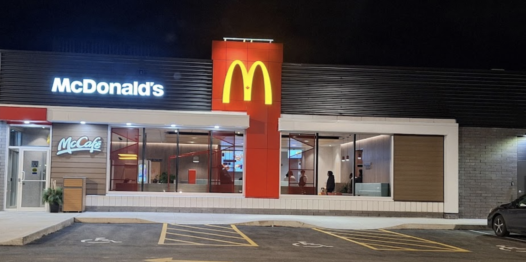 La succursale McDonald's située dans Saint-François. 