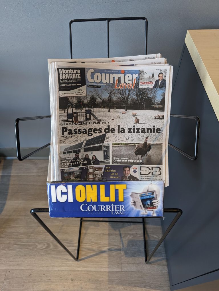 En plus de 75% de ses exemplaires acheminées via Postes Canada, le Courrier Laval prévoit plus de 100 points de dépôts partout dans la région.