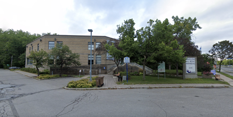 Bureaux du Conseil régional de l'environnement de Laval situés au 3235, Boul Saint-Martin est.