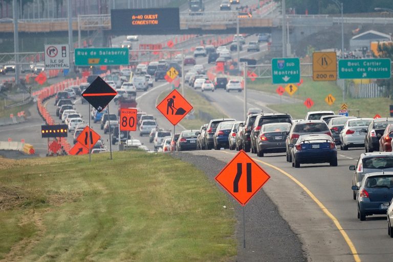 Traffic sur l'autoroute 15.