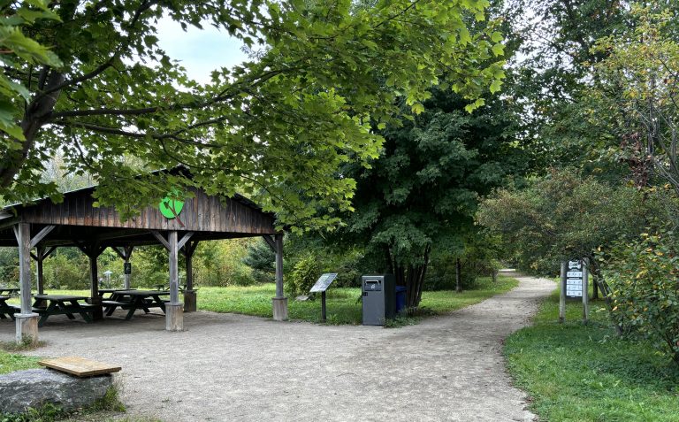 Le bois de l’Équerre sera doté d’un pavillon quatre-saisons.