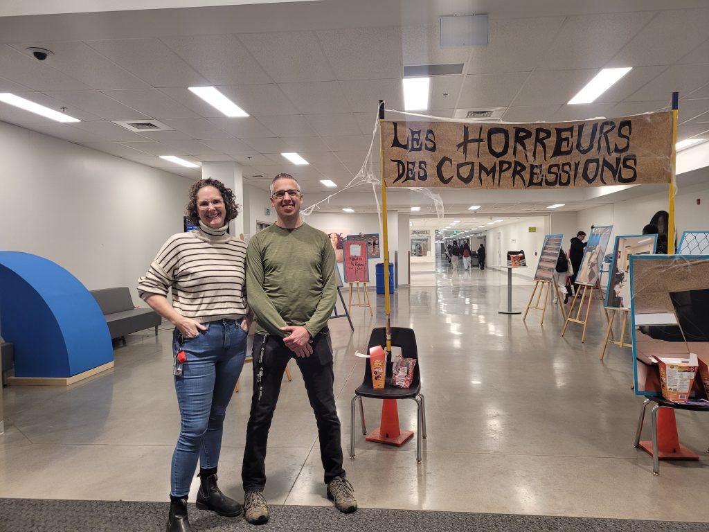 Amélie Therrien, présidente du Syndicat des enseignantes et enseignants du cégep Montmorency (SEECM) et Martin Boissonnault, président du Syndicat des employés de soutien du Collège Montmorency. (Photo 2M.Media – Corinne Prince)