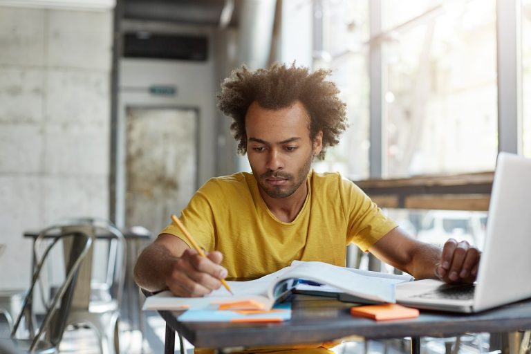 Il sera possible de connaître les retombées de cette nouvelle entente l’année prochaine, puisque les premiers étudiant.e.s qui pourront en bénéficier auront leur première session à l’automne 2025. (Photo gracieuseté)