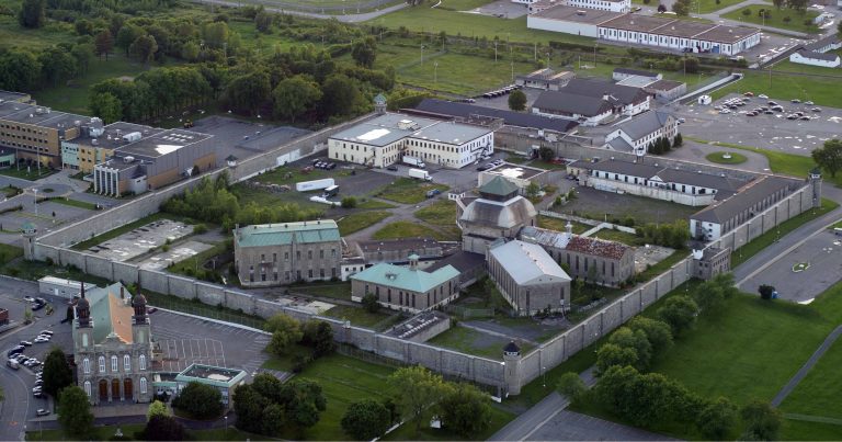 Le gouvernement Trudeau souhaite convertir le site du Vieux-Pen en un parc résidentiel de quelque 1500 logements abordables.