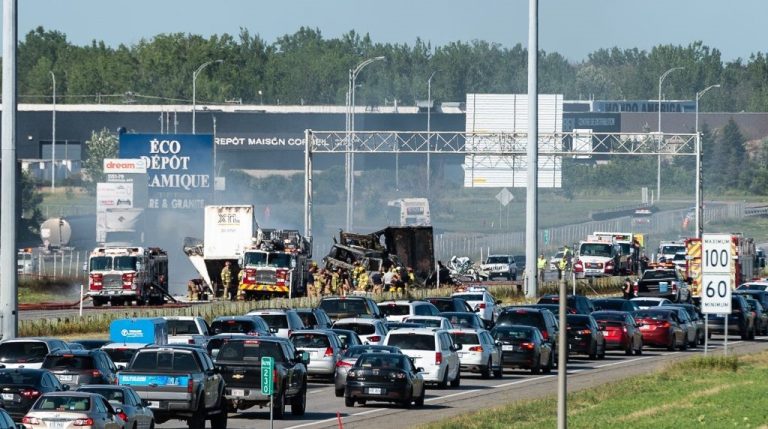 Coupable d'avoir causé 4 morts et 15 blessés en provoquant un carambolage sur l'autoroute 440 à Laval en 2019 au volant d'un camion semi-remorque, Jagmeet Segwal a vu sa sentence reportée une fois de plus.
