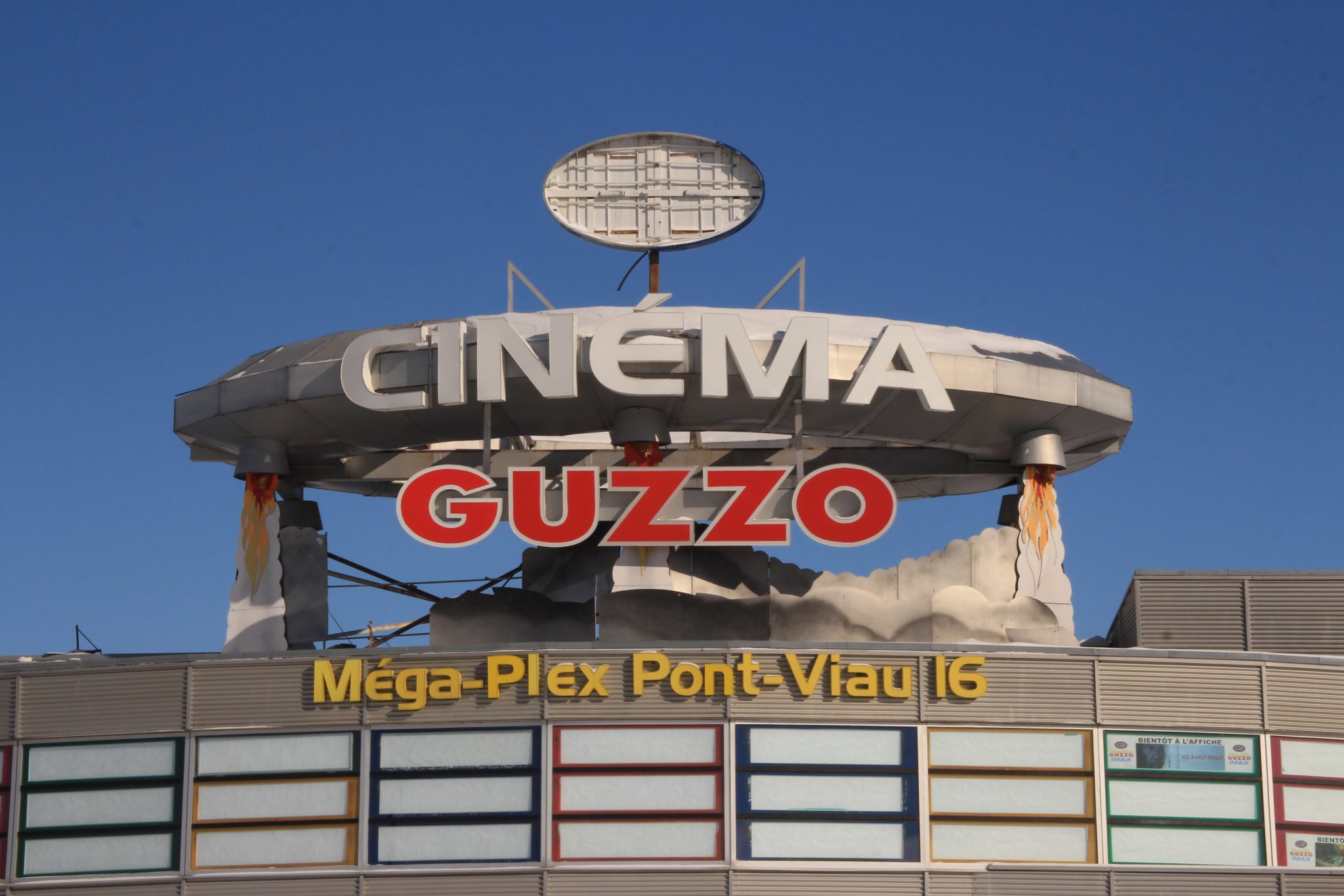 Les jours du Méga-Plex Pont-Viau 16 sont comptés.