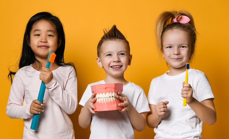 Optimiser la santé buccodentaire des enfants leur servira toute leur vie durant.