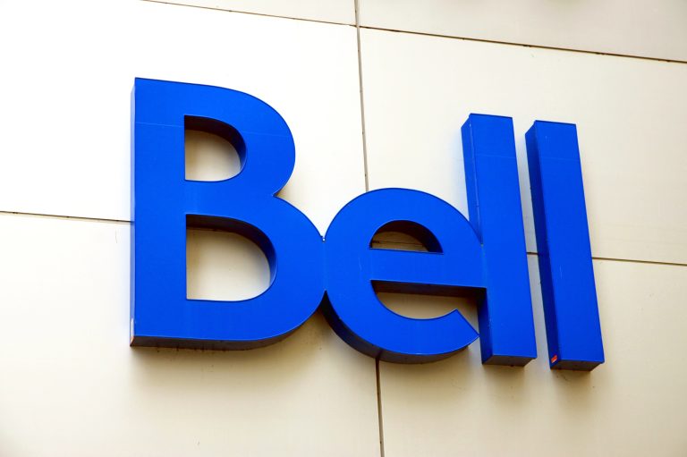 Bell éprouve de sérieux problèmes avec quelque 140 000 clients sans service Internet et télévisuel.