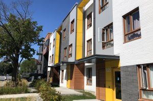 Construit en 2019, le projet Habitation Pie-X, dans Chomedey, abrite 42 logements dont la moitié est subventionnée.