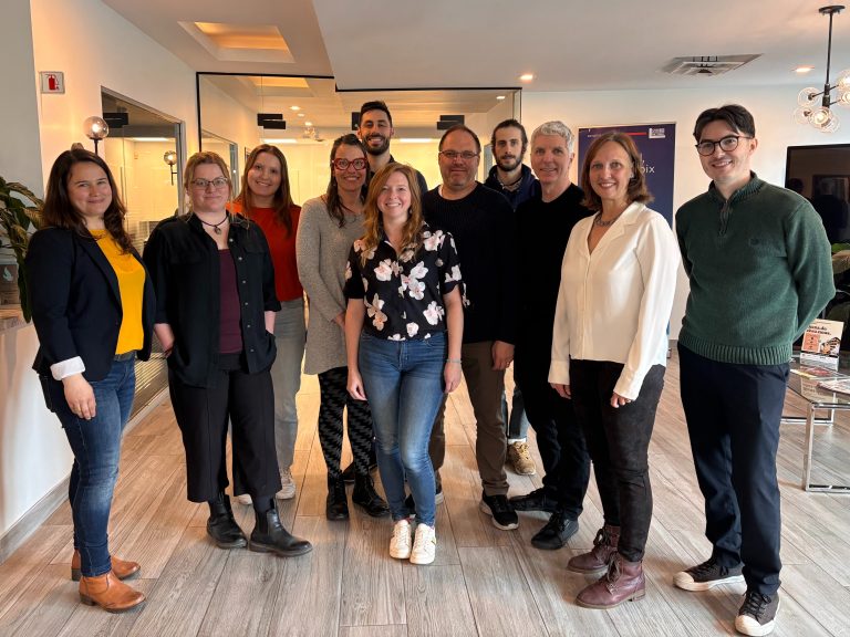 Un projet phare pour repenser les modèles d’affaires à Laval et dans les Laurentides les équipes de Synergie Économique Laurentides, Symbiose Laval et du Comité 21.