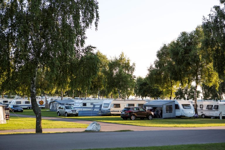 En votant pour leur camping préféré, les campeurs courent la chance de gagner un prix d'une valeur de 350$, dans le cadre du concours «Mon camping préféré», organisé par la Fédération québécoise de camping et de caravaning (FQCC).