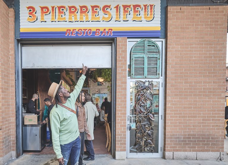 Paul Toussaint a inauguré son nouveau restaurant 3 Pierres 1 Feu au Marché Jean-Talon en juin dernier. (Photo Gracieuseté Darwin Doleyres)