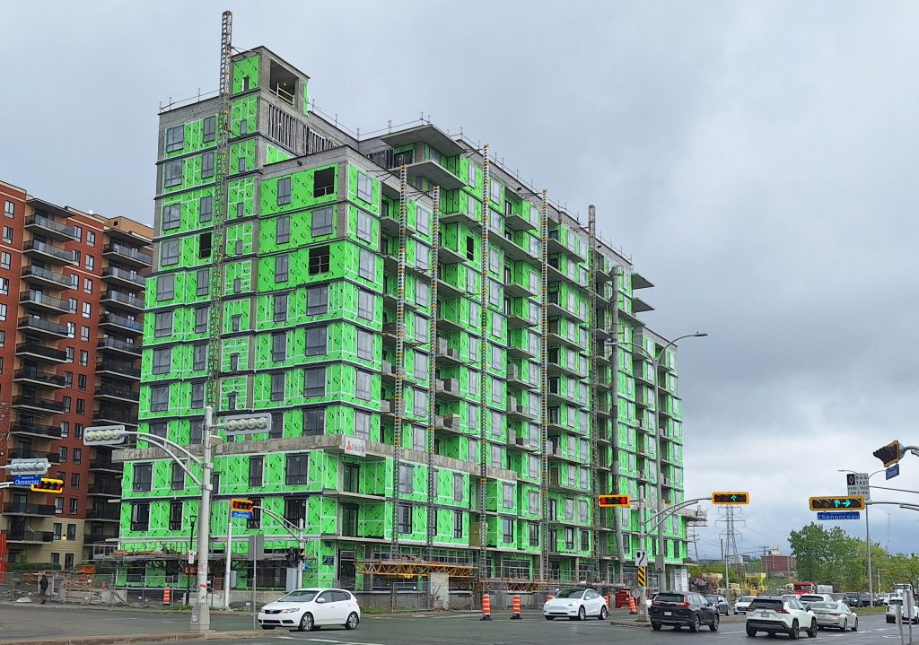 Boum immobilier et record de mises en chantier à Laval