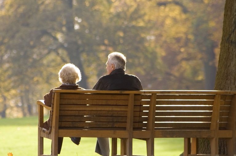 Ces dernières années, la fraude financière ciblant les personnes aînées est en importante hausse à travers tout le Canada, dont Laval. (Photo gracieuseté – L’Édition Nouvelles)