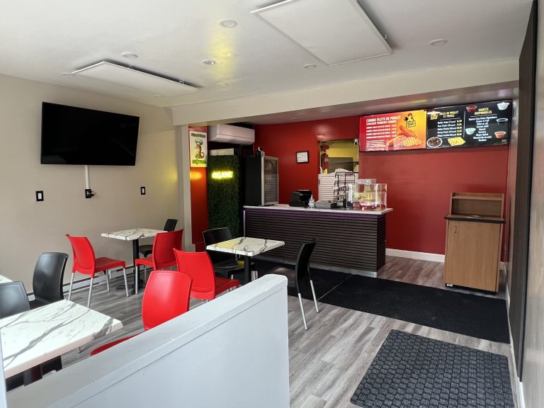 Le restaurant Coq Zone se spécialise dans le poulet frit. (Photo gracieuseté)