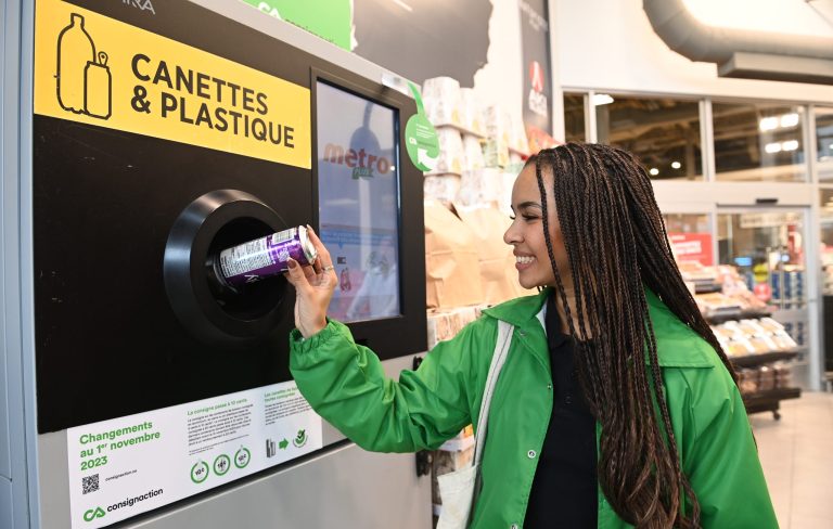 Depuis 2001, les programmes Consignaction font la promotion de la récupération auprès des citoyens et des entreprises. (Photo gracieuseté - Consignaction)