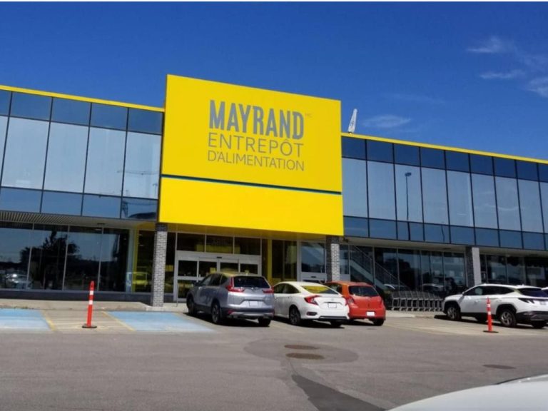 La succursale lavalloise Mayrand Entrepôt d'alimentation qui est située en bordure de la direction ouest de l'autoroute 440, à proximité du boulevard Chomedey. (Capture d'écran - Google Maps)
