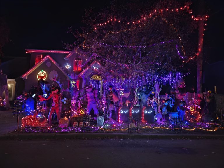 Halloween: trois des maisons les mieux décorées de Laval