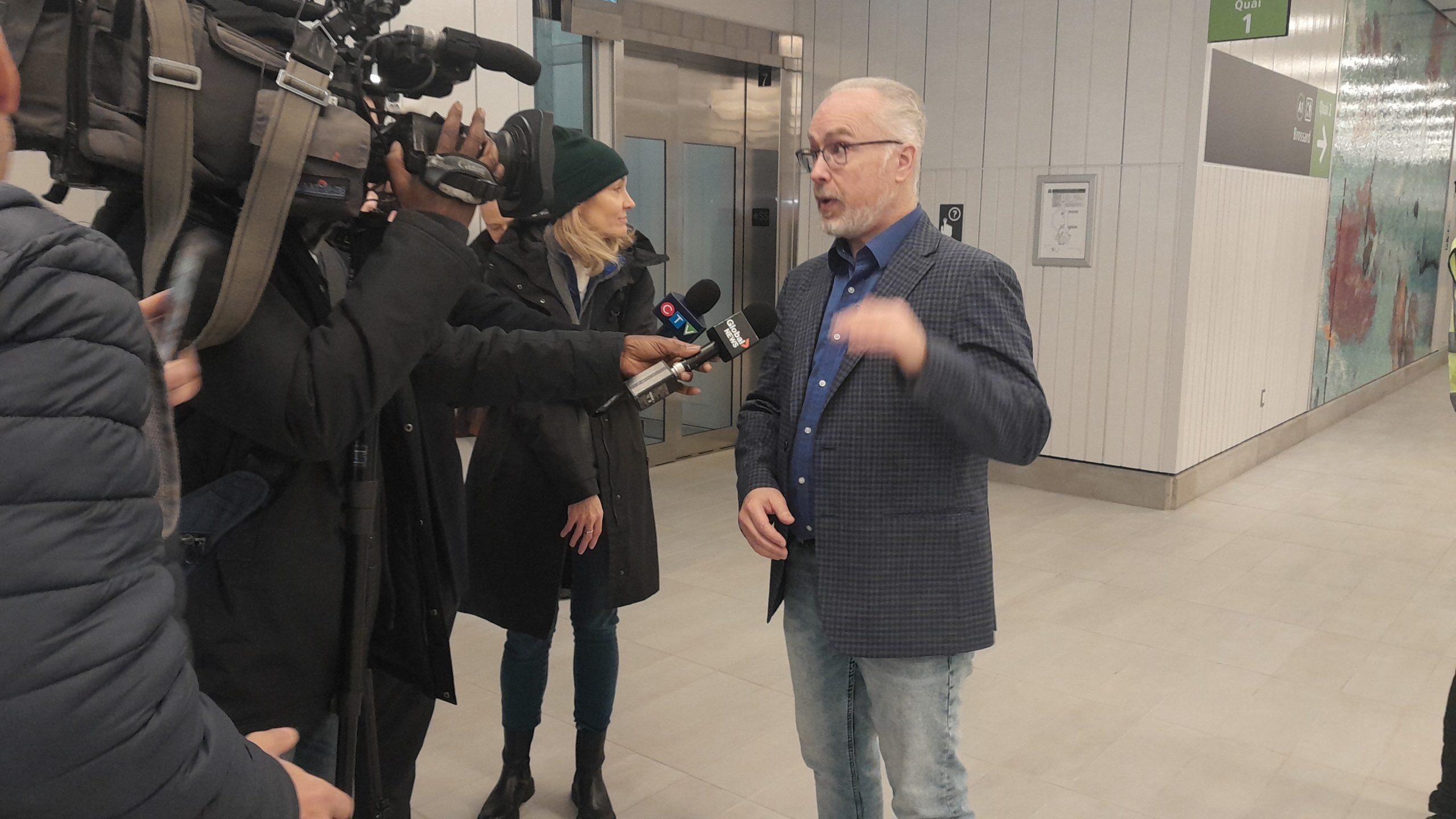 Francis Labbé, directeur adjoint des relations médias chez CDPQ Infra & Pulsar. (Photo 2M.Media - Bélizaire Raphaël)