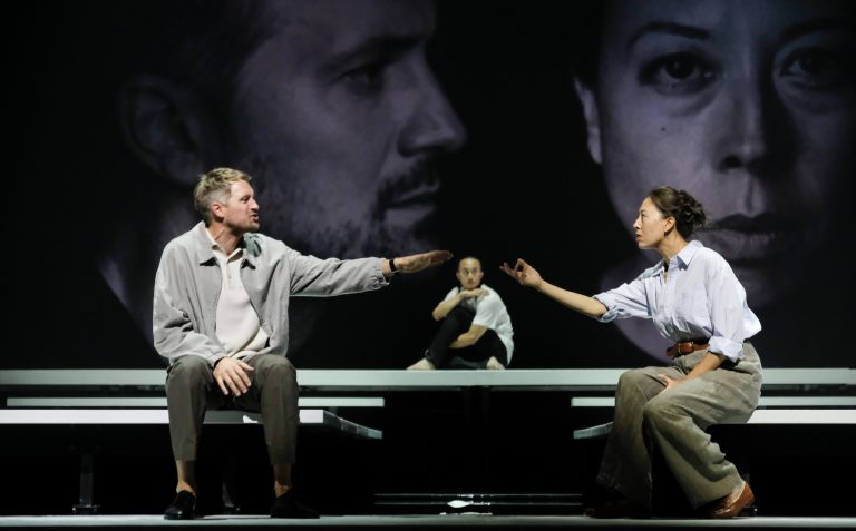 ẤM explore les codes langagiers que l’on pense divergents selon les cultures, mais qui ont souvent la même signification, simplement présentée de manière différente. (Photo gracieuseté - Yves Renaud)